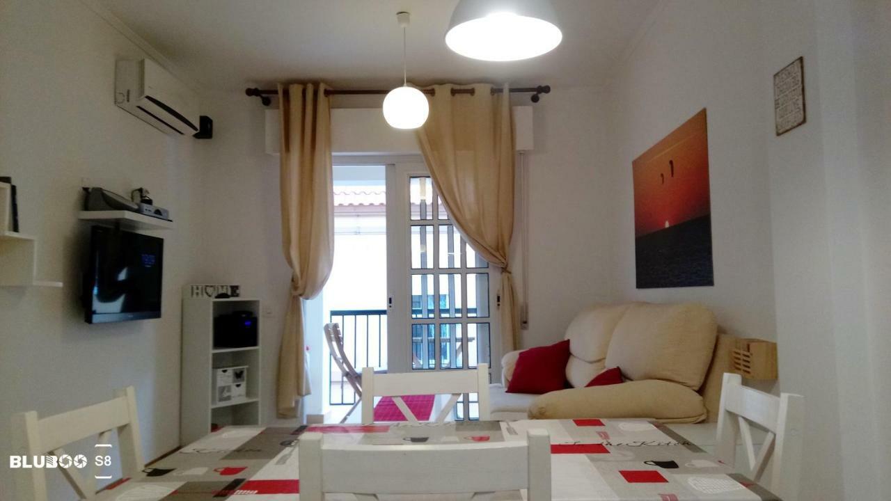 Bonito, Luminoso, Cerca Del Mar Con Parking Apartment Tarifa Luaran gambar