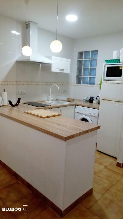 Bonito, Luminoso, Cerca Del Mar Con Parking Apartment Tarifa Luaran gambar