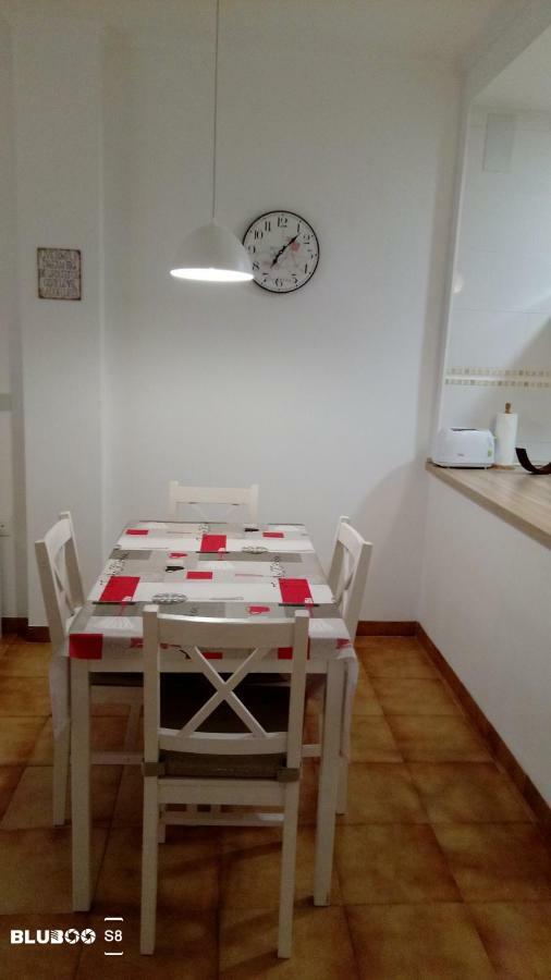 Bonito, Luminoso, Cerca Del Mar Con Parking Apartment Tarifa Luaran gambar